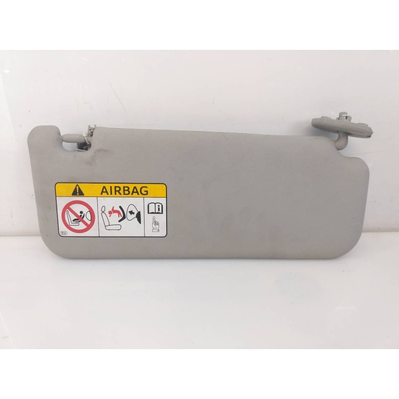 Recambio de parasol derecho para toyota hilux (kun) referencia OEM IAM 74311X7A01  E2-B4-14-2