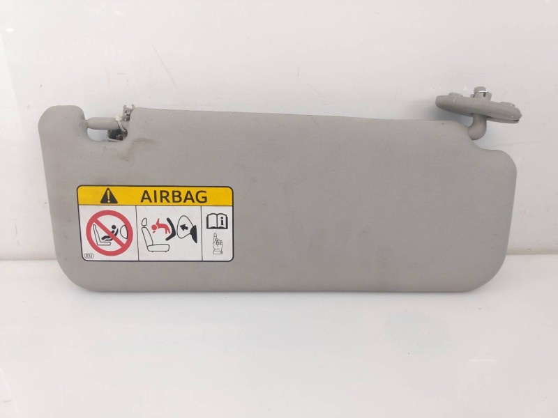 Recambio de parasol derecho para toyota hilux (kun) referencia OEM IAM 74311X7A01  E2-B4-14-2