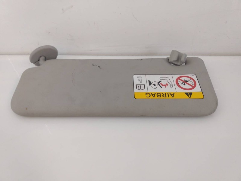 Recambio de parasol derecho para toyota hilux (kun) referencia OEM IAM 74311X7A01  E2-B4-14-2