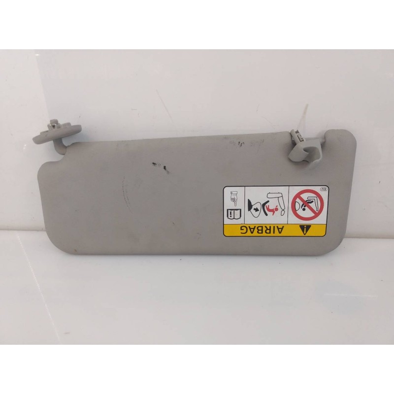 Recambio de parasol derecho para toyota hilux (kun) referencia OEM IAM 74311X7A01  E2-B4-14-2