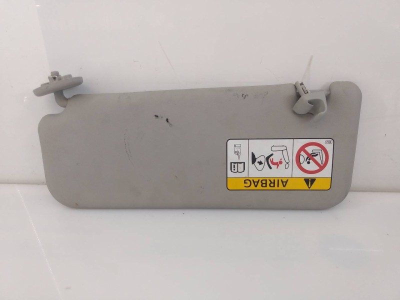 Recambio de parasol derecho para toyota hilux (kun) referencia OEM IAM 74311X7A01  E2-B4-14-2