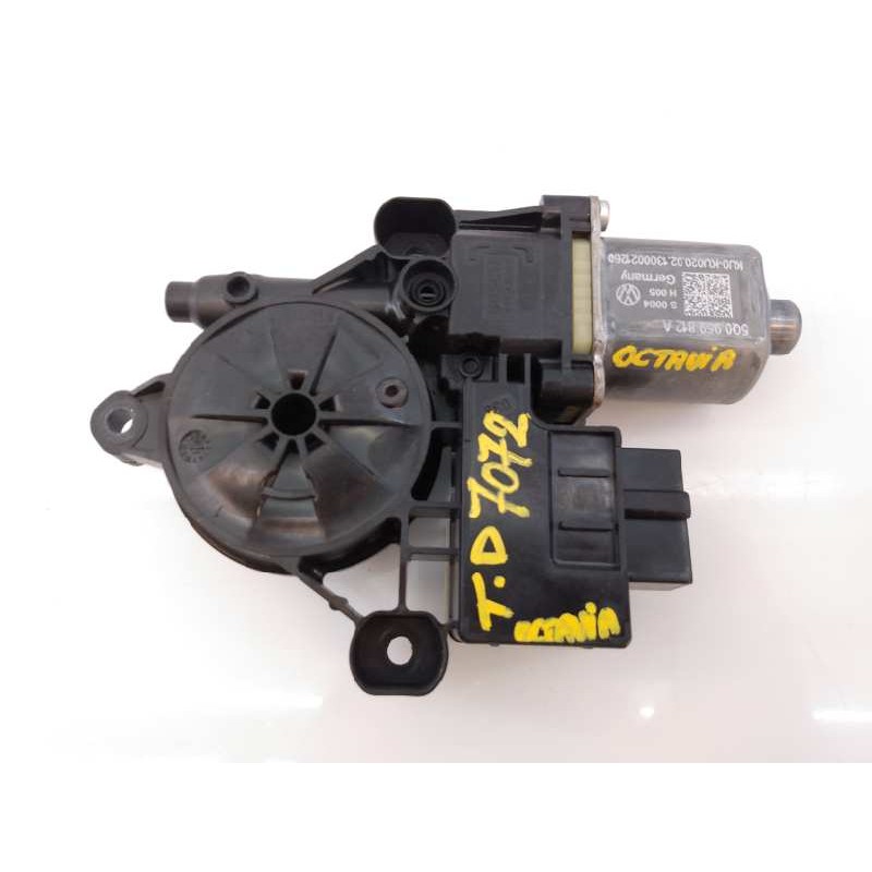 Recambio de motor elevalunas trasero derecho para skoda octavia lim. (5e3) ambition referencia OEM IAM 5Q0959812A  E2-A1-43-4