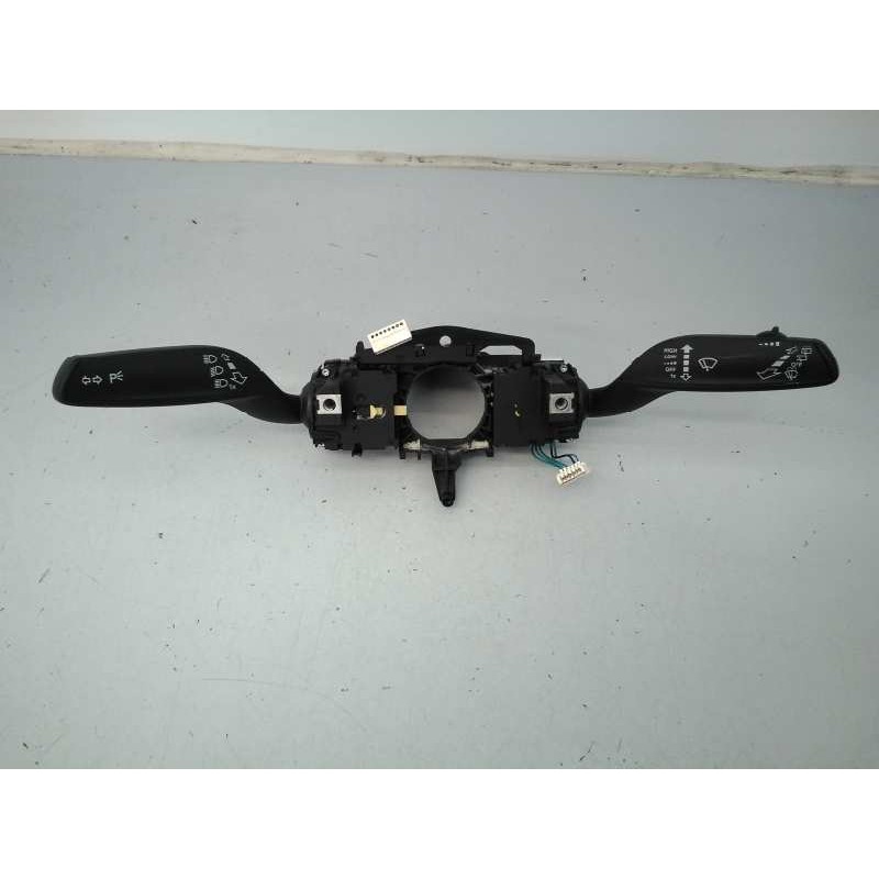Recambio de mando intermitentes para audi a3 sportback (8va) attraction quattro referencia OEM IAM 8V0953521  E2-A1-14-6
