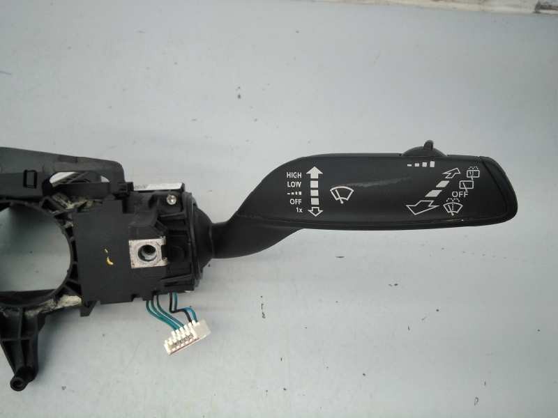 Recambio de mando intermitentes para audi a3 sportback (8va) attraction quattro referencia OEM IAM 8V0953521  E2-A1-14-6