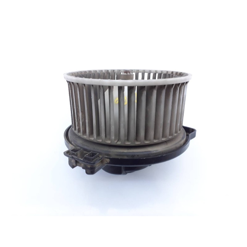 Recambio de ventilador calefaccion para mitsubishi montero (l040) referencia OEM IAM 194000  E3-A2-8-4