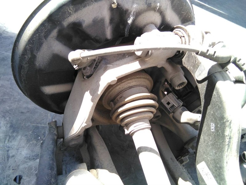 Recambio de mangueta trasera izquierda para audi a3 sportback (8va) attraction quattro referencia OEM IAM   P.VIEJAS-4-3