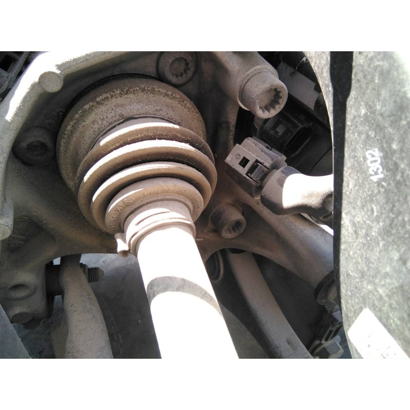 Recambio de mangueta trasera izquierda para audi a3 sportback (8va) attraction quattro referencia OEM IAM   P.VIEJAS-4-3