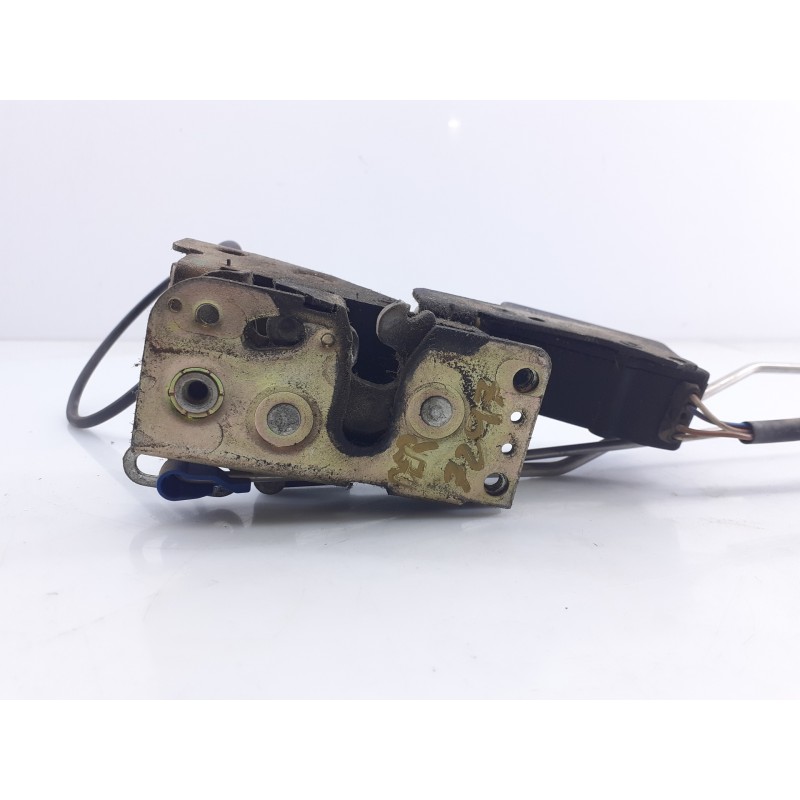 Recambio de cerradura puerta delantera izquierda para renault magnum ab 2005 12.8 diesel referencia OEM IAM 7482280152  E2-B2-1B