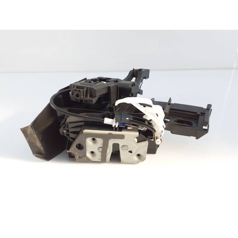 Recambio de cerradura puerta trasera derecha para ford focus lim. (cb8) referencia OEM IAM BM5AA26412AF 921764105 E2-B3--14-1