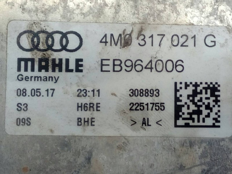 Recambio de radiador aceite para audi q7 (4m) referencia OEM IAM 4M0317021G  P1-A2-2