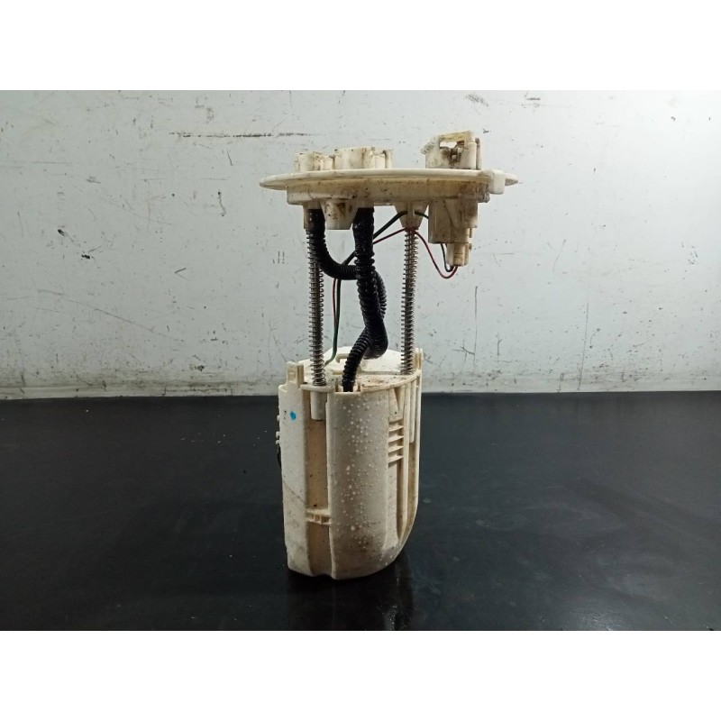 Recambio de aforador para toyota hilux (kun) referencia OEM IAM 77010OK200 S2921006470 P3-A6-7-4