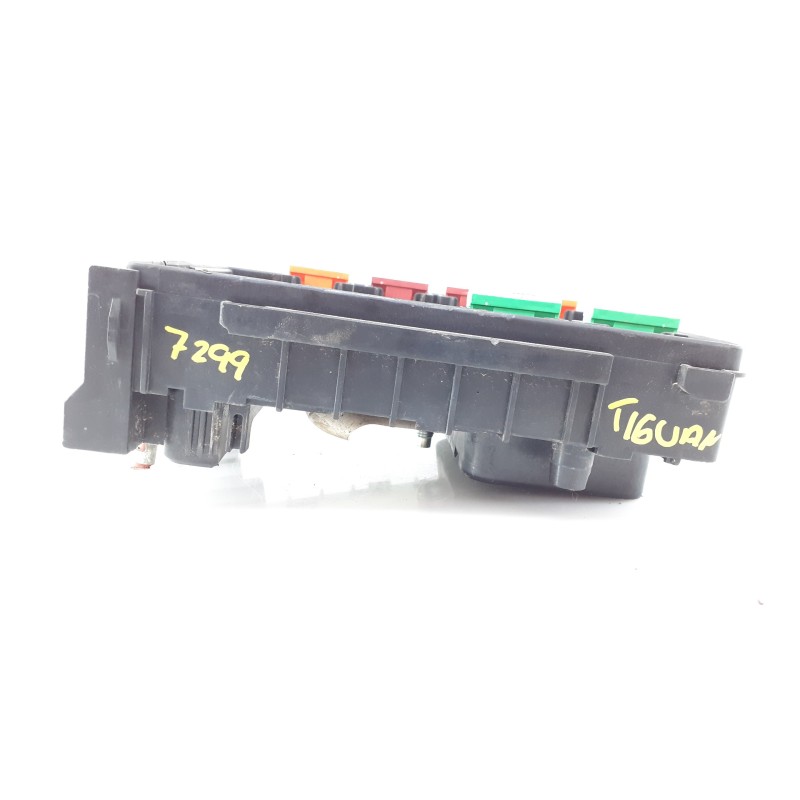 Recambio de caja reles / fusibles para volkswagen tiguan (5n2) r-line 4motion bluemotion referencia OEM IAM 3C0937125A 63595743 