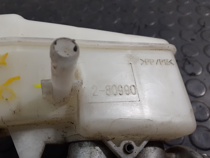 Recambio de bomba freno para toyota hilux (kun) referencia OEM IAM   P3-B9-13-3