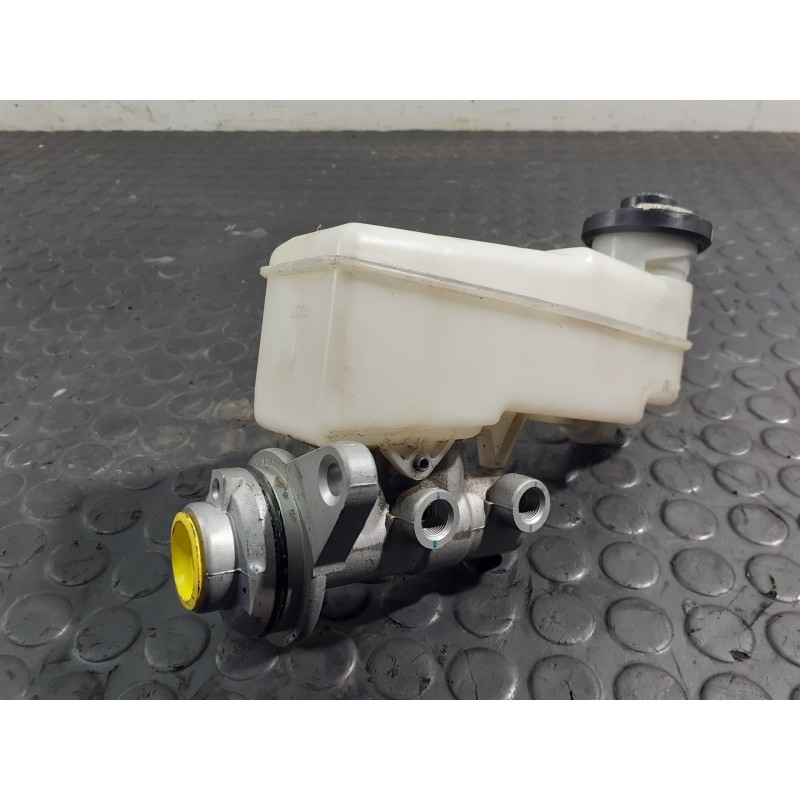 Recambio de bomba freno para toyota hilux (kun) referencia OEM IAM   P3-B9-13-3