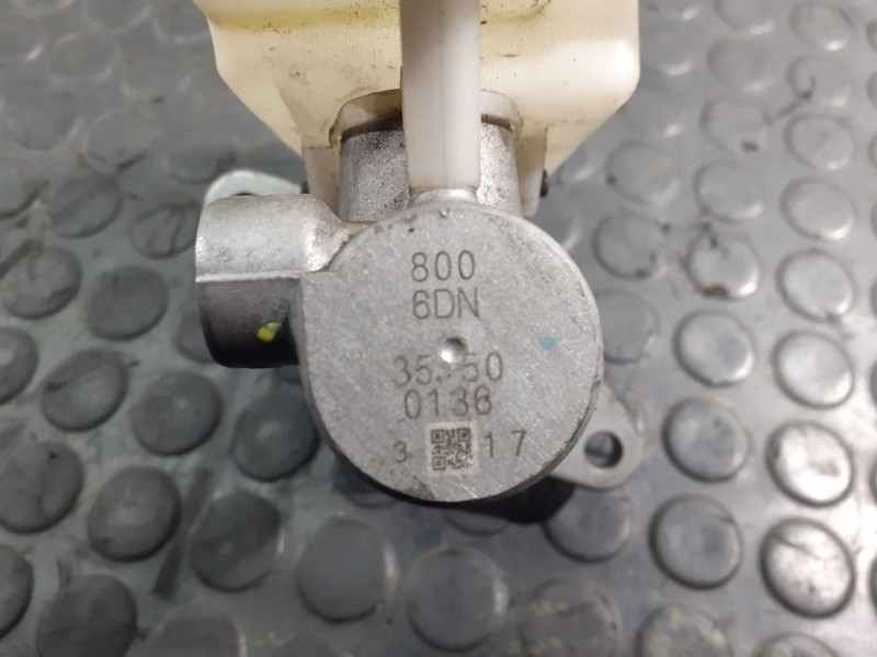 Recambio de bomba freno para toyota hilux (kun) referencia OEM IAM   P3-B9-13-3