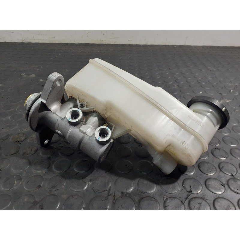Recambio de bomba freno para toyota hilux (kun) referencia OEM IAM   P3-B9-13-3