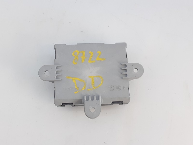 Recambio de modulo electronico para jaguar xe pure referencia OEM IAM FK7214D617BE  E3-B3-8-3