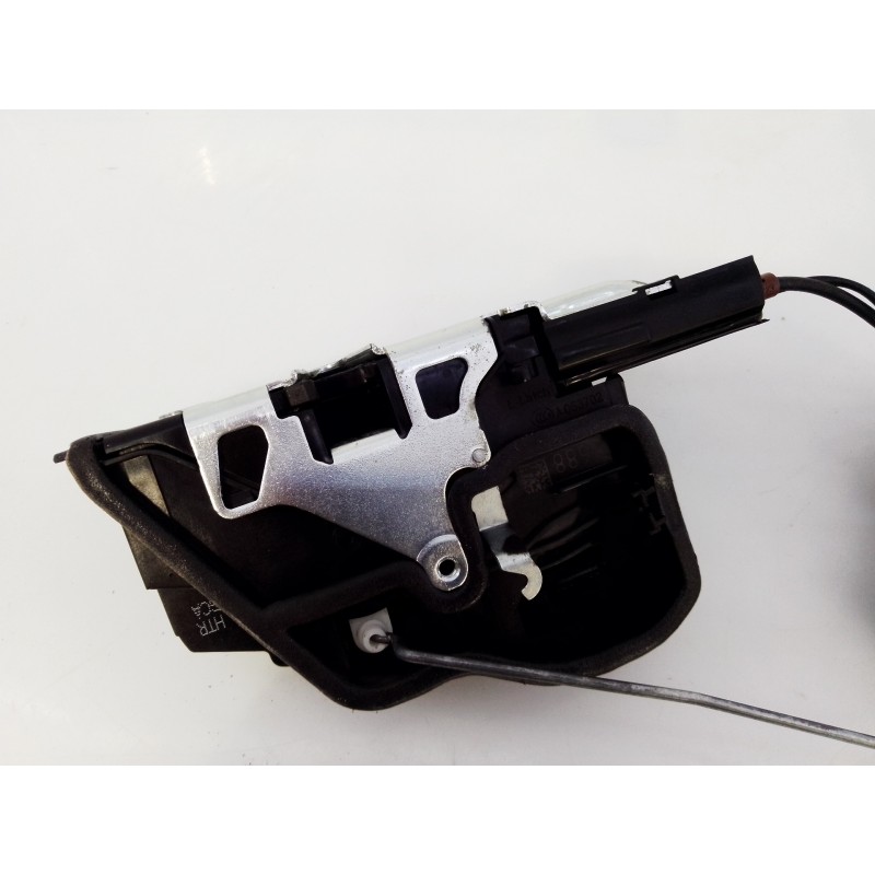Recambio de cerradura puerta trasera derecha para bmw serie 7 (f01/f02) 740d referencia OEM IAM 7185688  E1-A3-48-2
