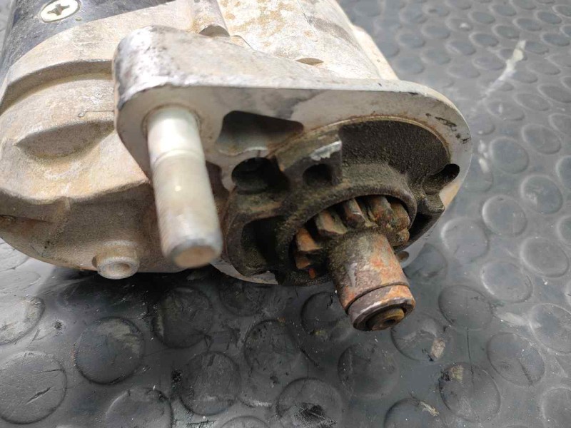 Recambio de motor arranque para toyota hilux (kun) referencia OEM IAM 281000L052 TG4280002633 P3-B7-13-2