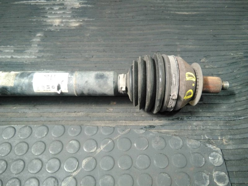 Recambio de transmision delantera derecha para seat ibiza sc (6j1) reference referencia OEM IAM 6R0407762E  P1-A6-33