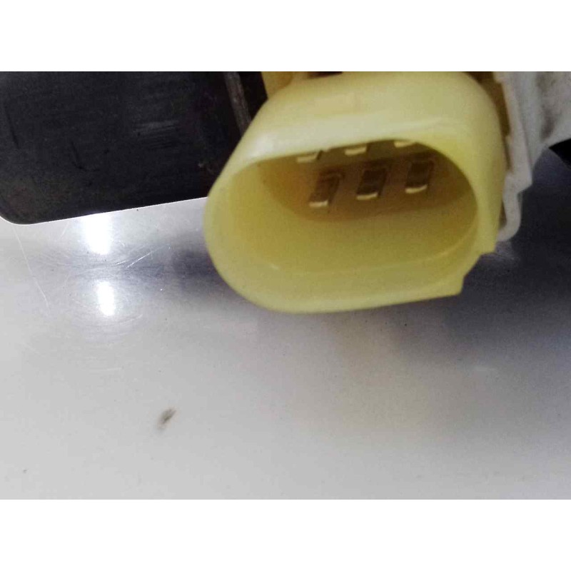 Recambio de elevalunas delantero izquierdo para bmw serie 7 (f01/f02) 740d referencia OEM IAM 70460310 0130822514 E1-A3-48-1