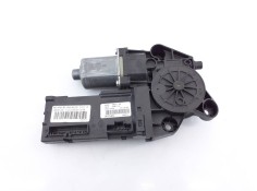 Recambio de motor elevalunas delantero izquierdo para renault megane iii berlina 5 p referencia OEM IAM 968431100 0130822479 E1-