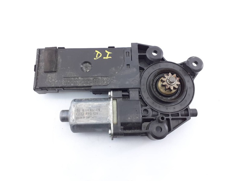 Recambio de motor elevalunas delantero izquierdo para renault megane iii berlina 5 p referencia OEM IAM 968431100 0130822479 E1-
