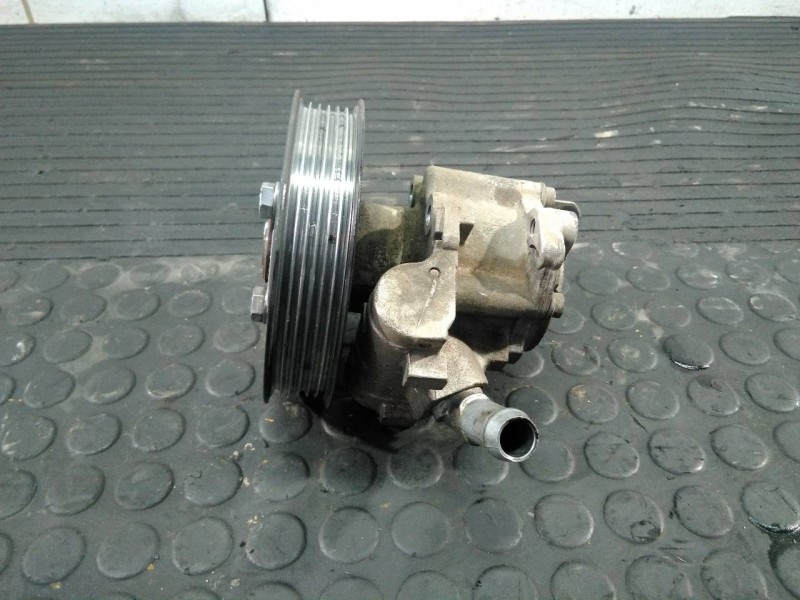 Recambio de bomba direccion para bmw x1 (e84) xdrive 18d referencia OEM IAM 678045901  P3-B4-8-5