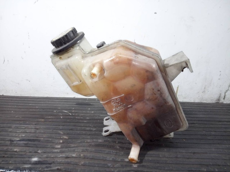 Recambio de deposito expansion para land rover range rover sport v6 td hse referencia OEM IAM LR020367  