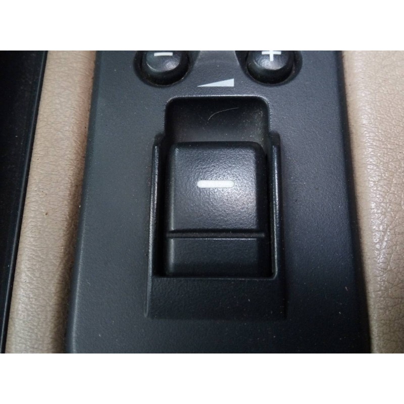 Recambio de mando elevalunas trasero izquierdo para land rover range rover sport v6 td hse referencia OEM IAM YUD501070PVJ  