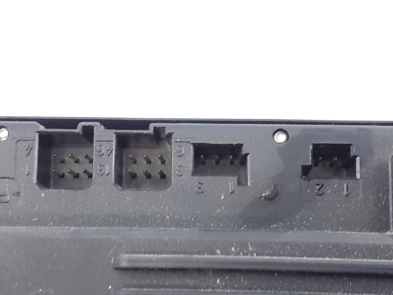 Recambio de warning para mercedes-benz clase c (w203) berlina referencia OEM IAM A2038217958  E3-A1-8-7