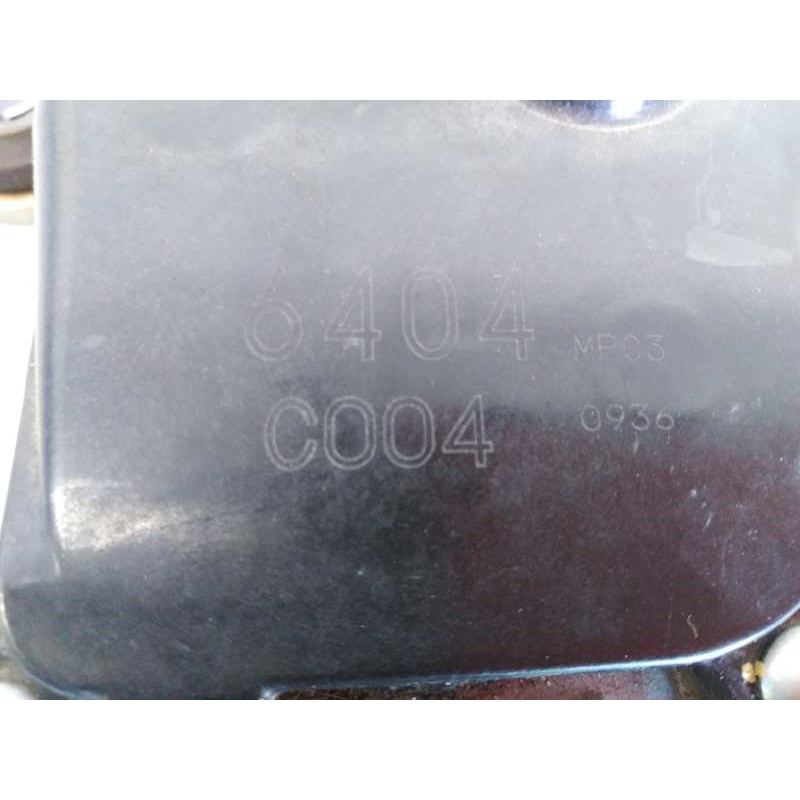 Recambio de motor limpia delantero para nissan qashqai (j11) acenta referencia OEM IAM 6404C004  E2-A4-4-2