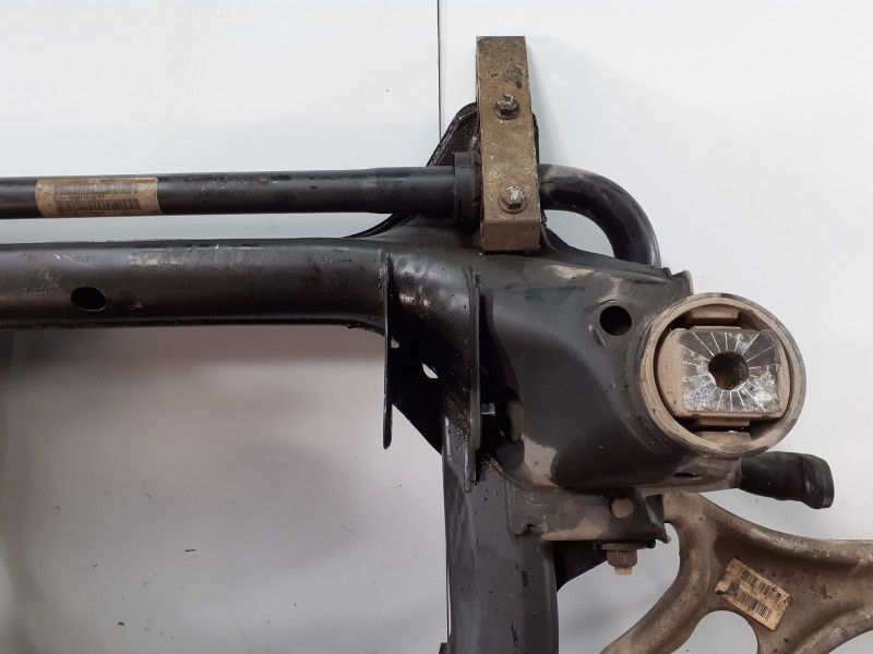 Recambio de puente delantero para porsche cayenne (typ 92aa) diesel platinum edition referencia OEM IAM 7L0499314C  P1-A1-53