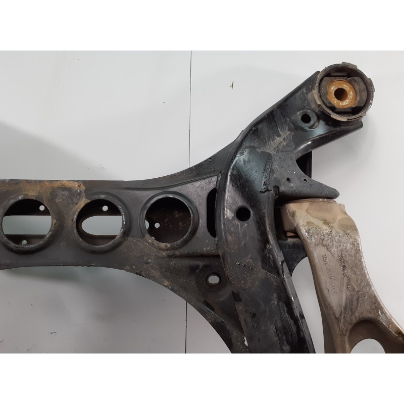 Recambio de puente delantero para porsche cayenne (typ 92aa) diesel platinum edition referencia OEM IAM 7L0499314C  P1-A1-53