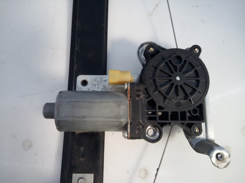 Recambio de elevalunas trasero derecho para volvo xc90 d5 executive (7 asientos) (136kw) referencia OEM IAM 31253722 119970 E1-A