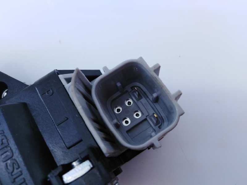 Recambio de elevalunas trasero izquierdo para nissan juke (f15) tekna referencia OEM IAM 902150  E2-A4-15-2