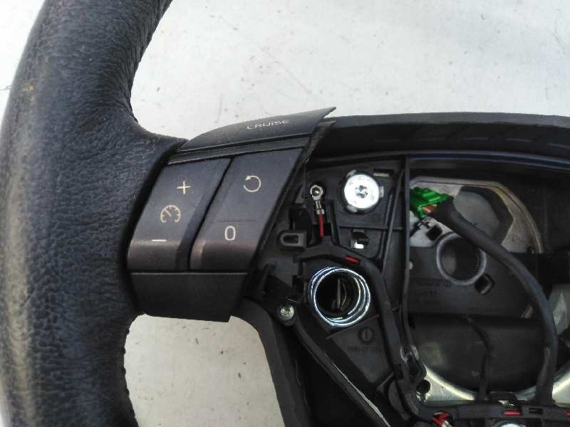 Recambio de volante para volvo xc90 d5 executive (7 asientos) (136kw) referencia OEM IAM 8666891 30741724 E1-B5-3-2