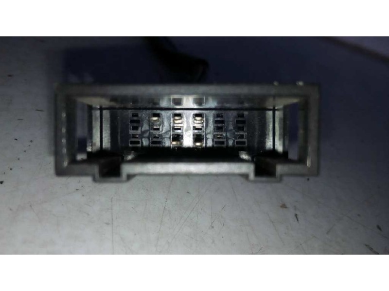 Recambio de retrovisor derecho electrico para volkswagen golf iv berlina (1j1) highline referencia OEM IAM   E1-B6-54-1