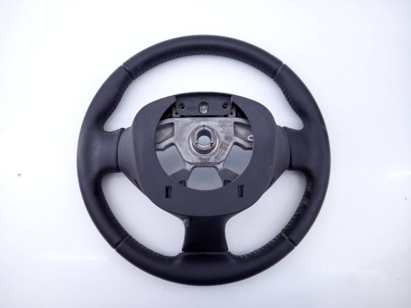 Recambio de volante para nissan juke (f15) tekna referencia OEM IAM 34305483A  E2-A4-60-1