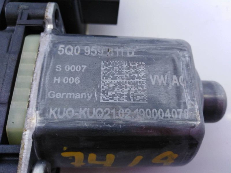 Recambio de motor elevalunas trasero izquierdo para volkswagen golf v berlina (1k1) gt sport referencia OEM IAM 5Q0959811D 01308