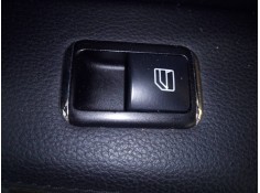 MANDO ELEVALUNAS DELANTERO DERECHO 