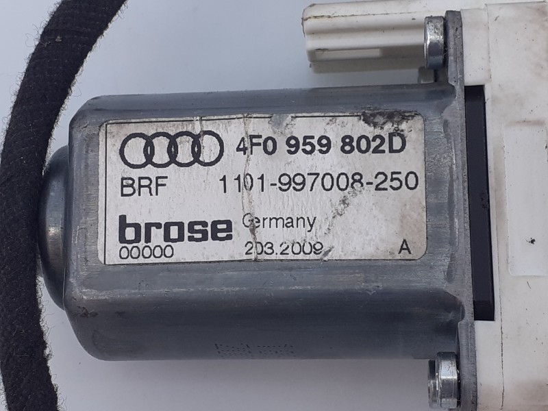 Recambio de motor elevalunas delantero derecho para audi a6 berlina (4f2) 2.0 tdi referencia OEM IAM 4F0959802D  E1-B6-23-1