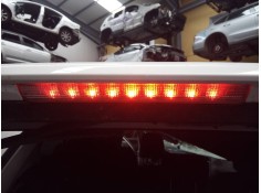 LUZ CENTRAL DE FRENO 