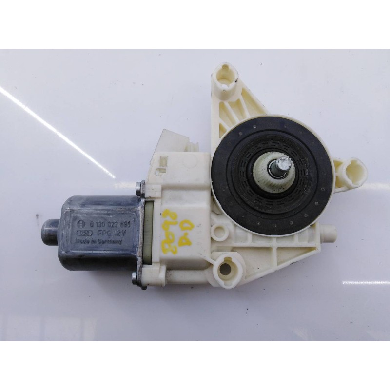 Recambio de motor elevalunas delantero derecho para mercedes-benz clase a (w176) a 180 cdi blueefficiency (176.000) referencia O