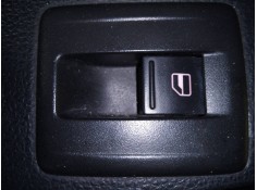 MANDO ELEVALUNAS DELANTERO DERECHO 