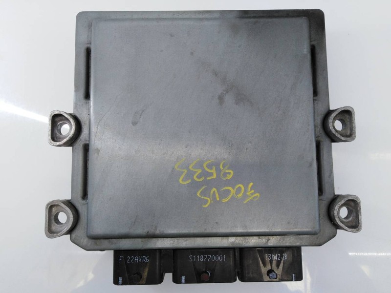 Recambio de centralita motor uce para ford focus berlina (cap) ambiente (d) referencia OEM IAM 6M5112A650YA 5WS40512A E3-B3-28-1