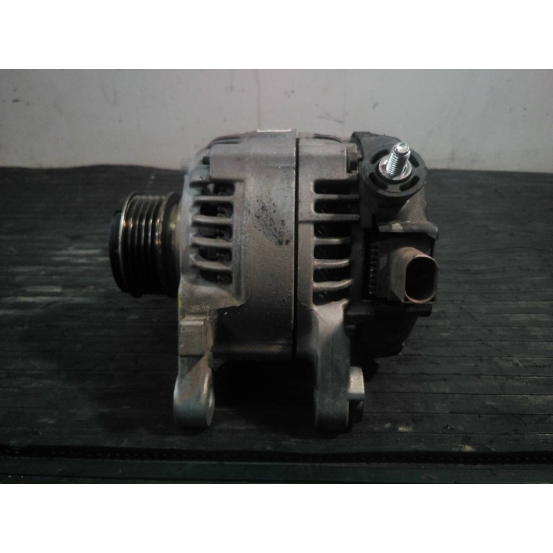 Recambio de alternador para kia cee´d drive referencia OEM IAM 373002A750 MS1042113580 P3-A4-18-4