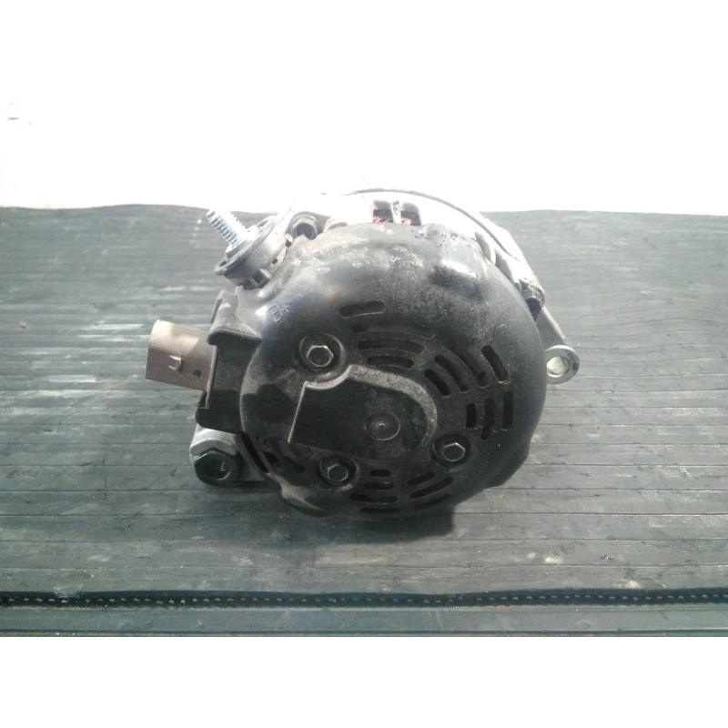 Recambio de alternador para kia cee´d drive referencia OEM IAM 373002A750 MS1042113580 P3-A4-18-4