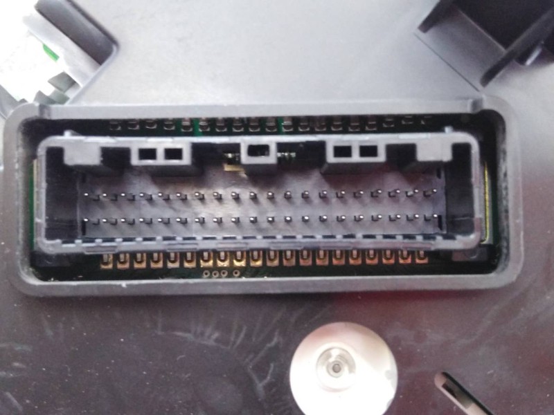 Recambio de cuadro instrumentos para kia cee´d drive referencia OEM IAM 94033A2020  E3-A3-36-3