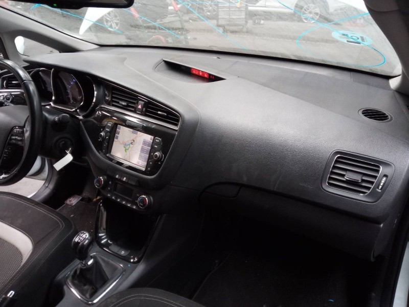 Recambio de kit airbag para kia cee´d drive referencia OEM IAM 95910A2350  